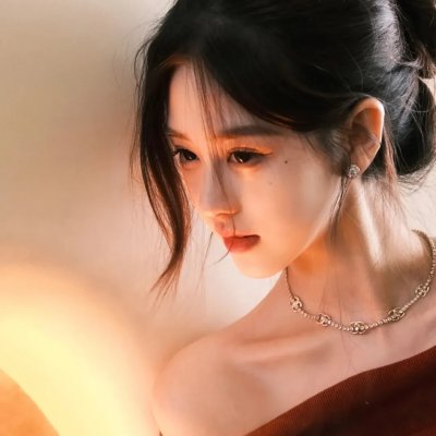 在微尘中漫舞
